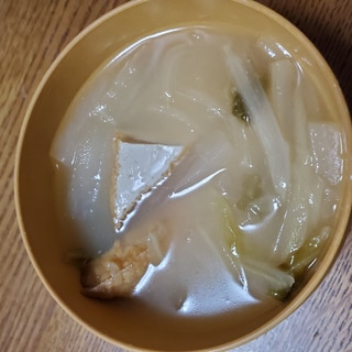 白菜と大根と厚揚げのお味噌汁